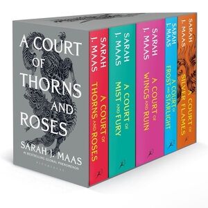 Sarah J. Maas A Court of Thorns and Roses Boxed Set